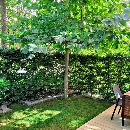 City Garden Apartment Вроцлав Екстериор снимка