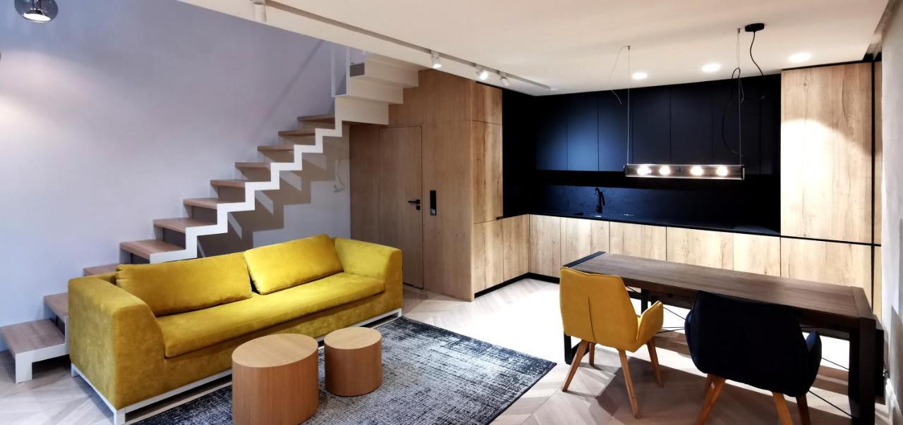 City Garden Apartment Вроцлав Екстериор снимка