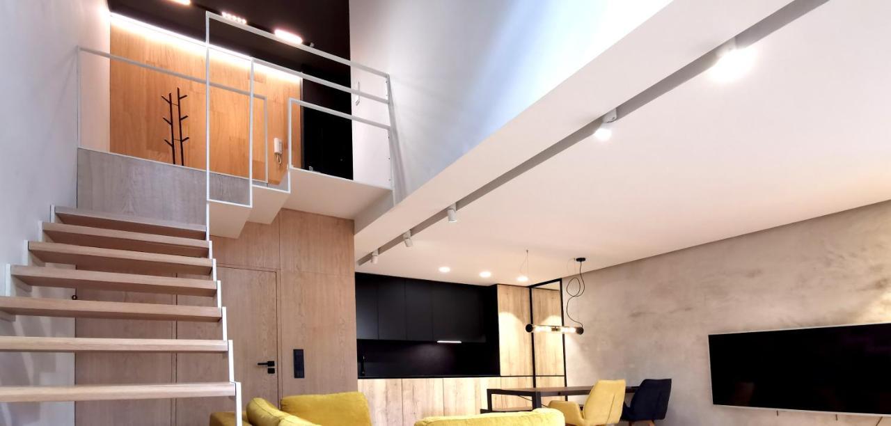 City Garden Apartment Вроцлав Екстериор снимка