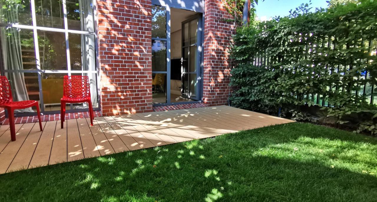 City Garden Apartment Вроцлав Екстериор снимка