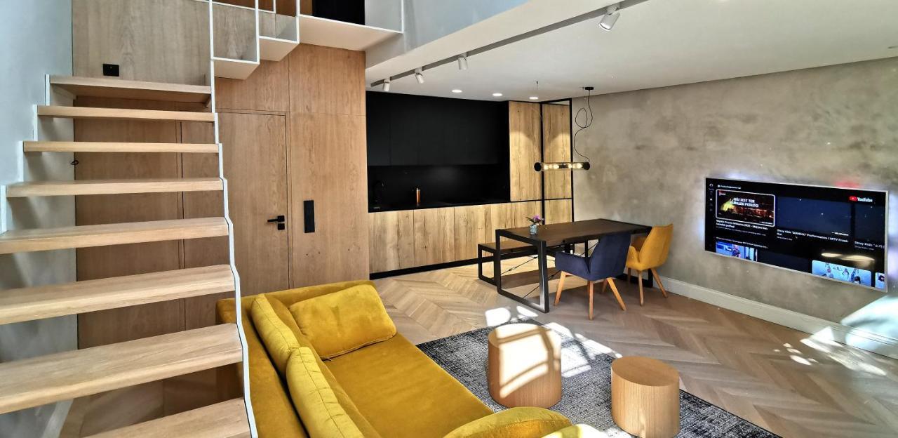 City Garden Apartment Вроцлав Екстериор снимка