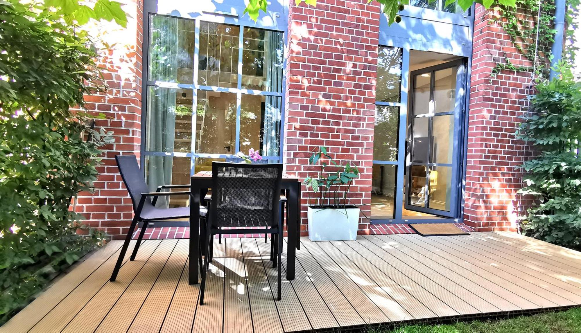 City Garden Apartment Вроцлав Екстериор снимка